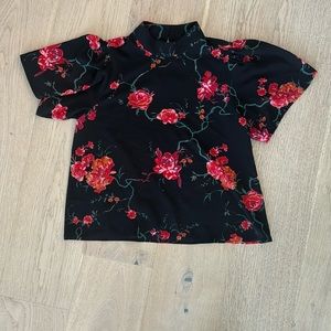 Black floral BP top, sz S